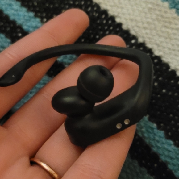 Powerbeat Pros - Picture 4 of 9